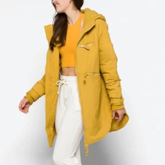 Free People Survival Mode Puffer in Desert Grass - Picture 4 of 11